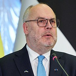 Alar Karis