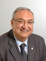 Andrea Pastore (1947) (Forza Italia)