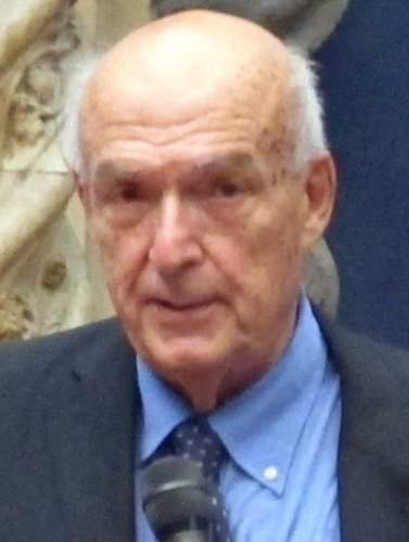 Antonio Paolucci (Indipendente)