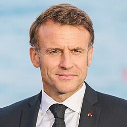 Emmanuel Macron (1977) - MAYOTTE